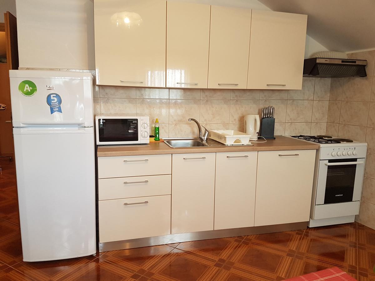 Apartmani Toni Poce Primosten Exterior photo